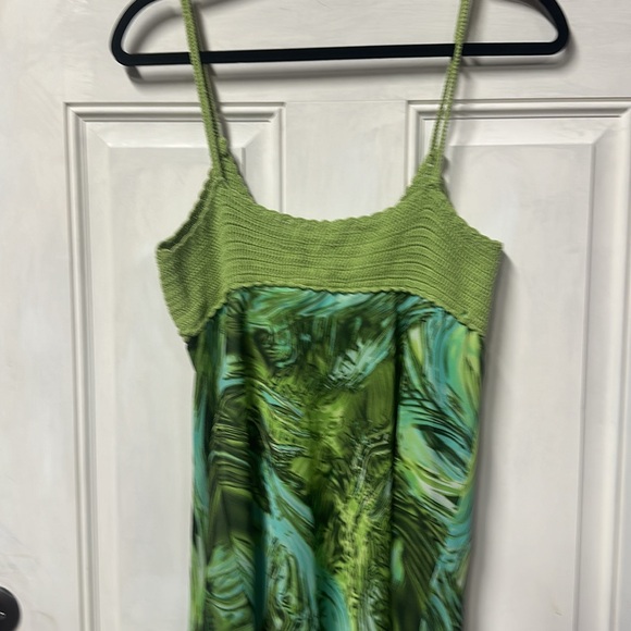 Size 8 green crocheted top sundress - Picture 5 of 6